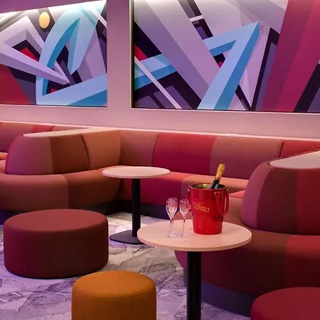 Szálloda Mercure Centre Comedie 4*